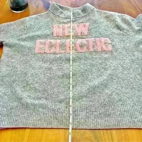 Oversized pastel purple sweater/jumper H&M.  New Eclectic on the front. XS - Picture 9 of 9